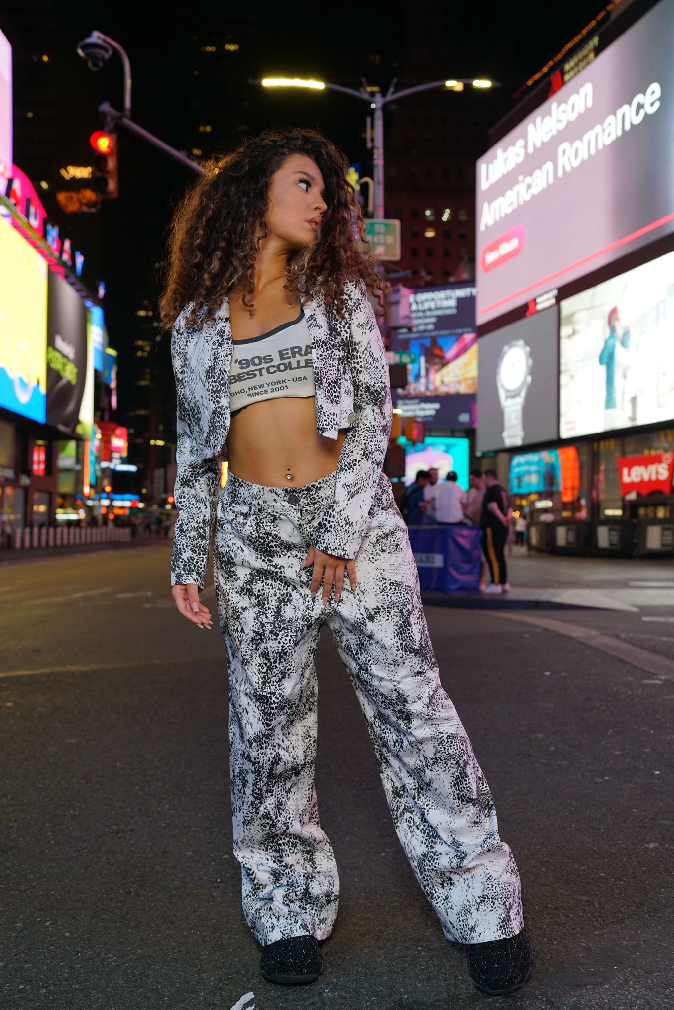 Concrete Jungle (set pantalon & geaca abstract print oversized)